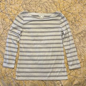 Banana Republic small top. Never worn.